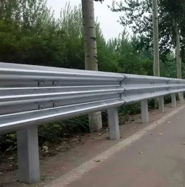 永城哪個(gè)村做高速公路護(hù)欄施工