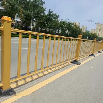 永年高速公路護(hù)欄板防阻塊公司