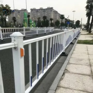 永年高速公路護(hù)欄板價(jià)格
