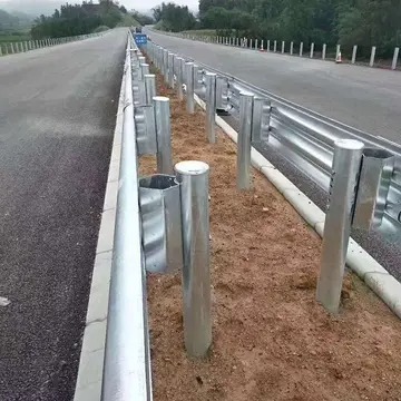 永年縣高速公路波形護欄3波