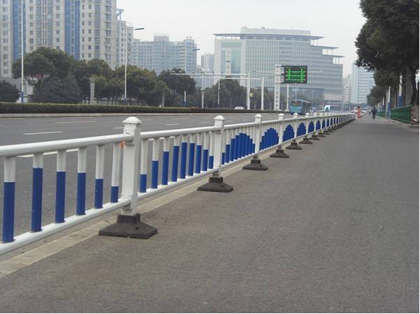 甬臺高速公路護欄提升改造工程