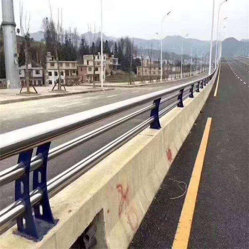 渝中高速公路護(hù)欄
