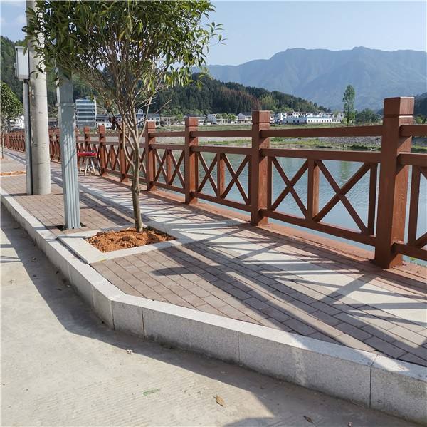云南高速公路波形護欄生產(chǎn)廠家