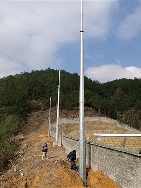 山東鐵塔廠家避雷塔